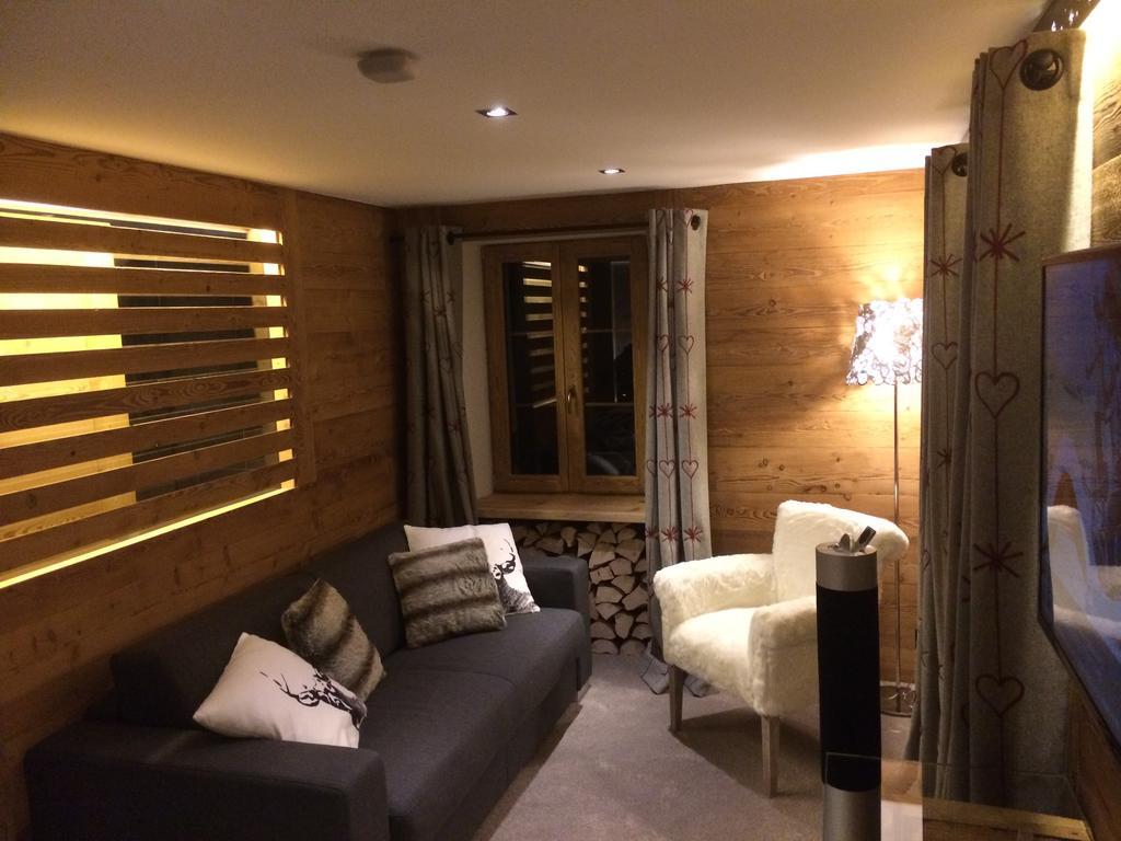 Le Chalet de l'Atelier - Le Nord Champéry Chambre photo